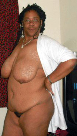 Seventy black granny with big saggy tits